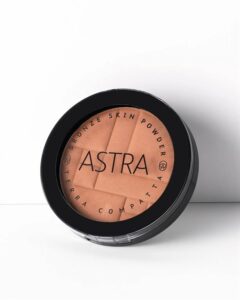 ASTRA BRONZE SKIN POWDER COL22